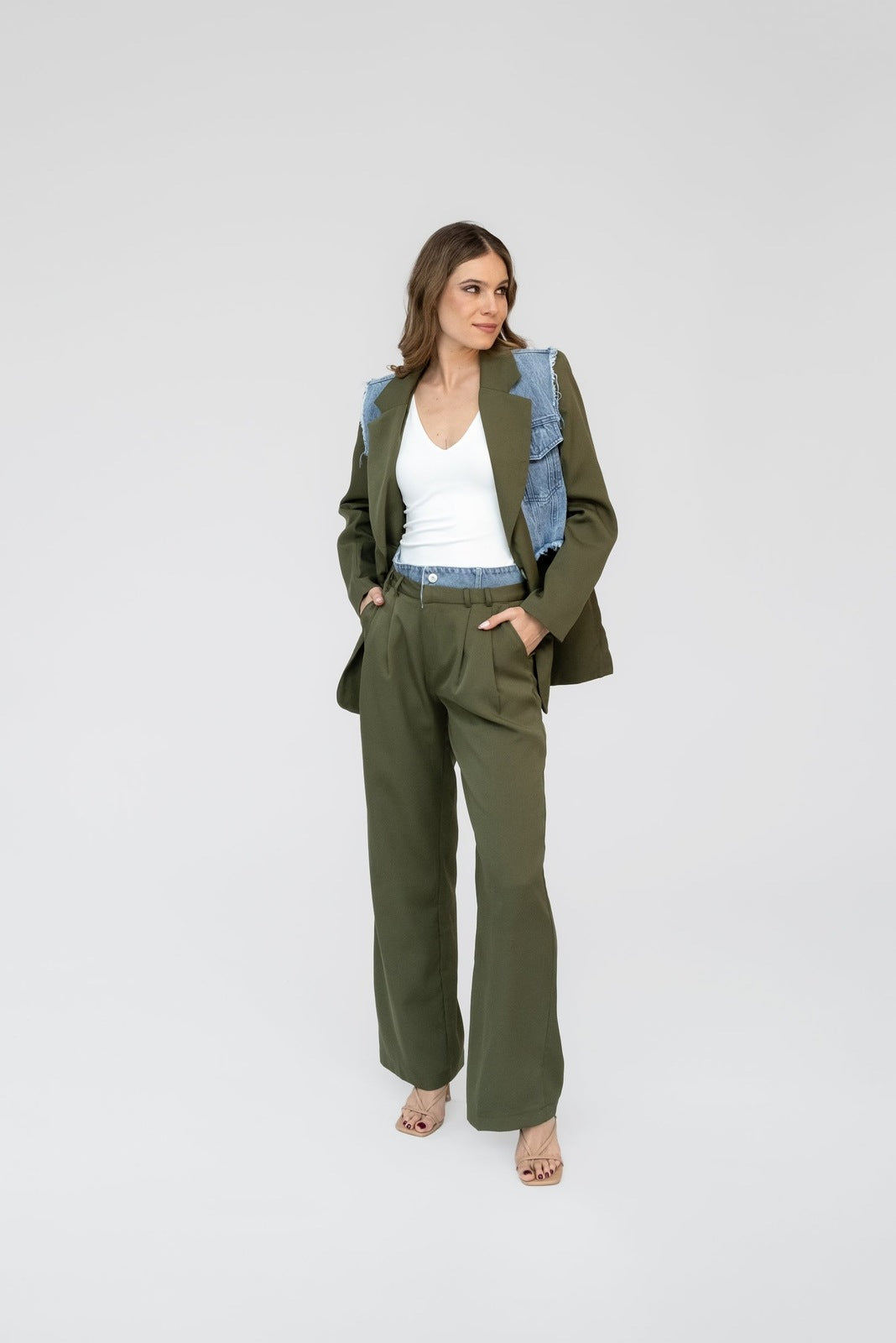 Set blazer y pantalón verde denim