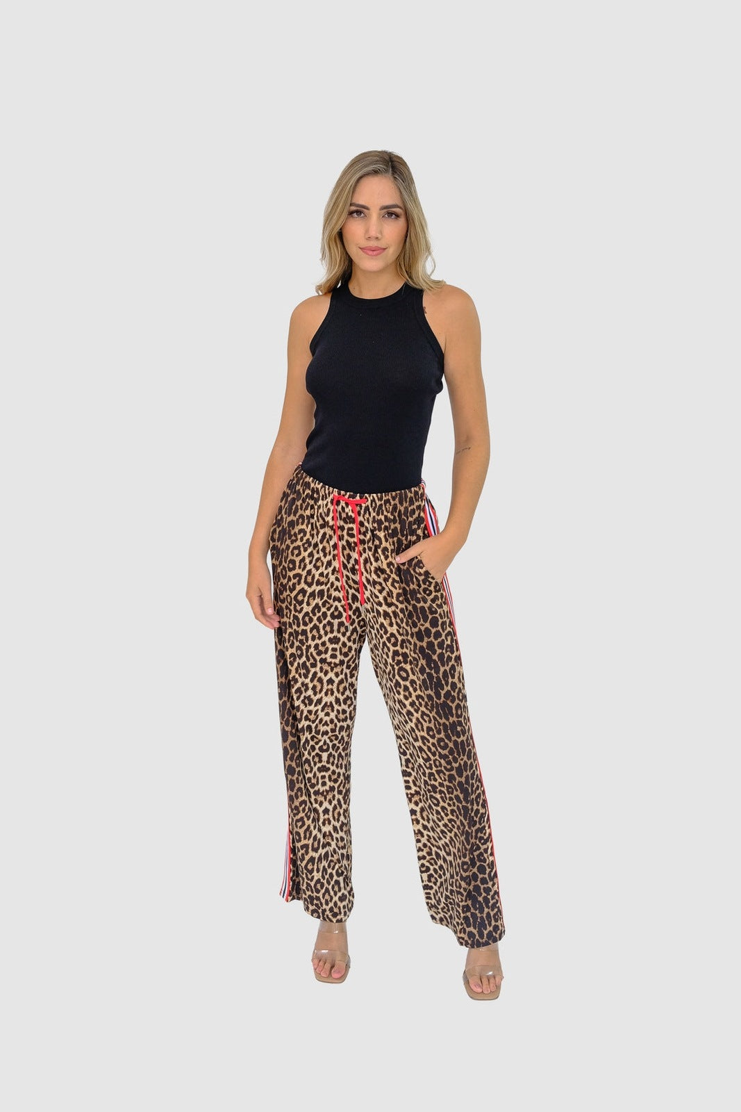 Pantalón animal print líneas rojas